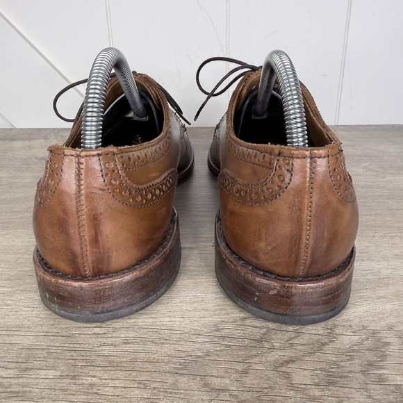 Allen Edmonds Cap-Toe Oxfords Men's 9D Walnut Brown Leather - Picture 5 of 13